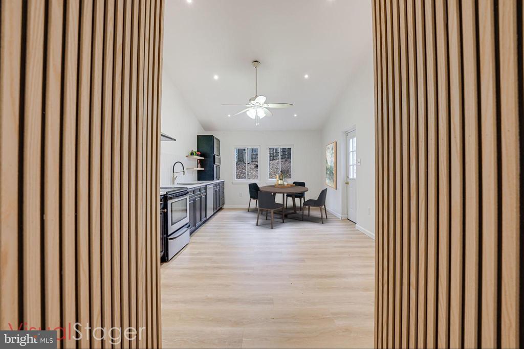 16402 Jackson Hollow Rd