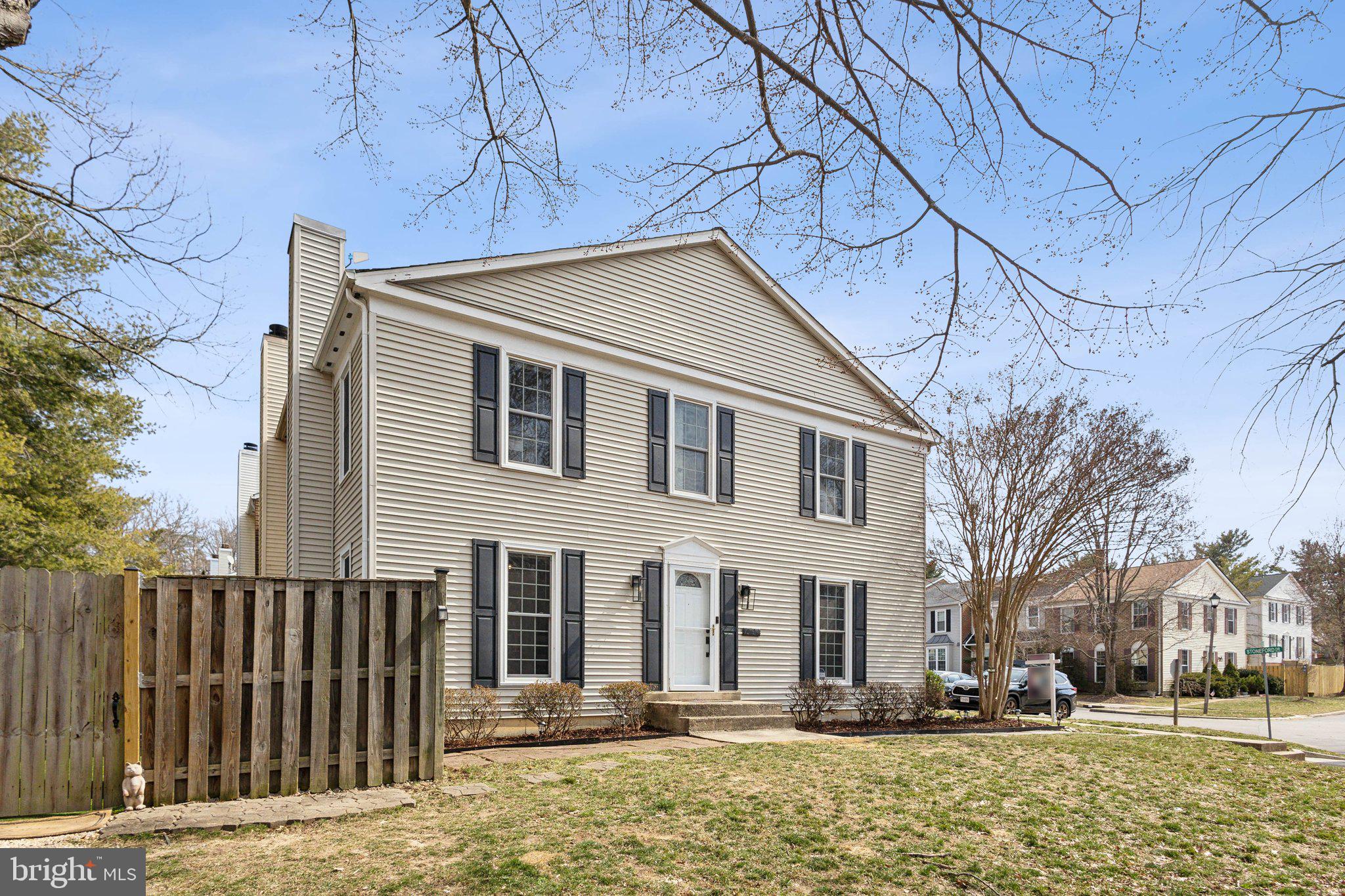 12124 Stoneford Dr