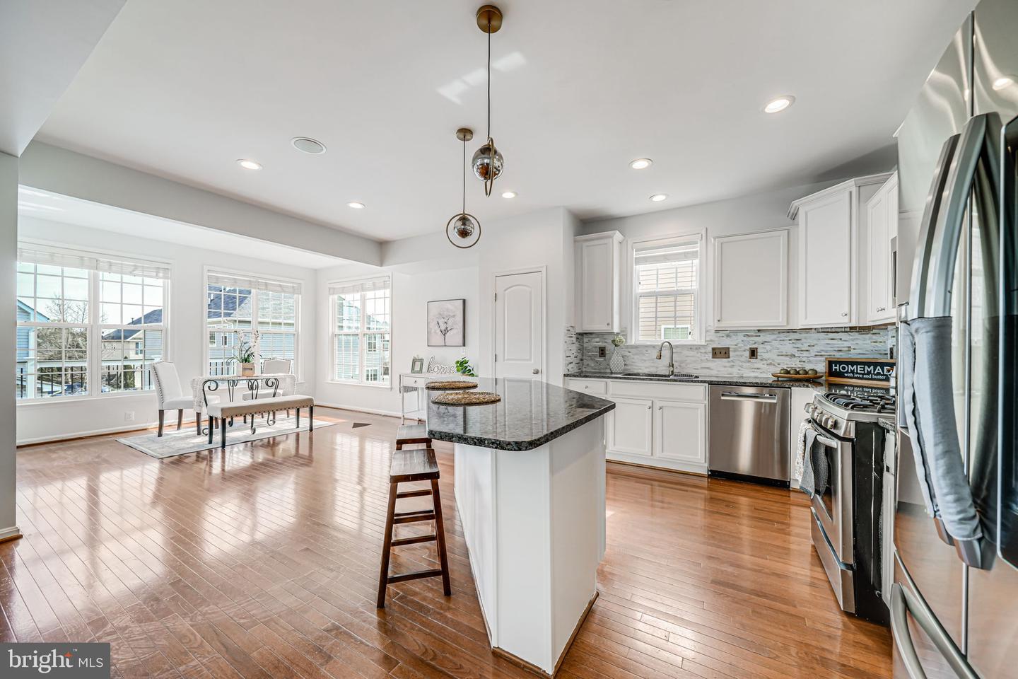 14994 Gossom Manor Pl
