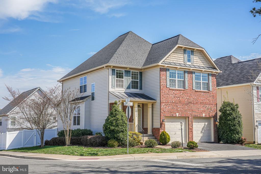 14994 Gossom Manor Pl