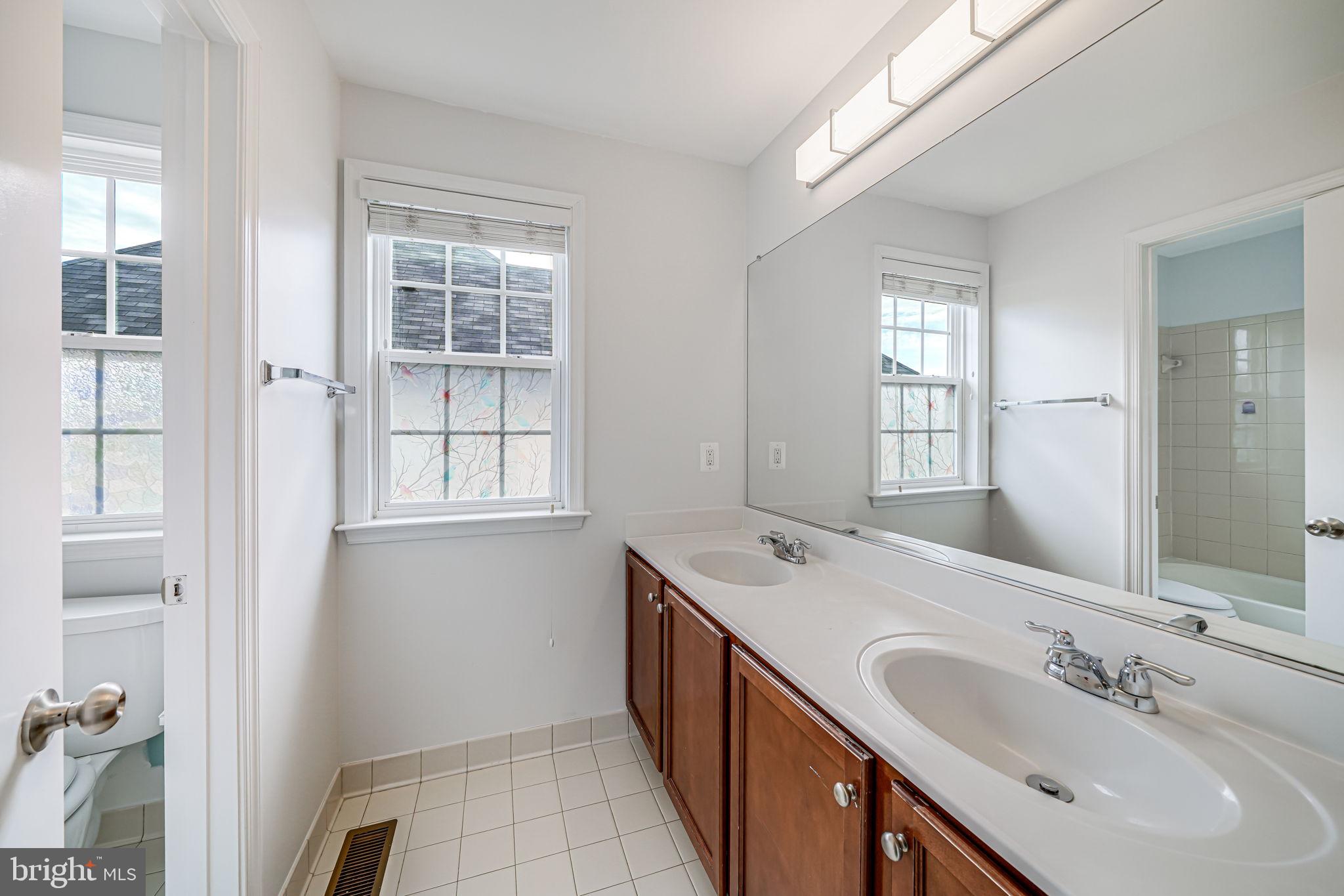 14994 Gossom Manor Pl