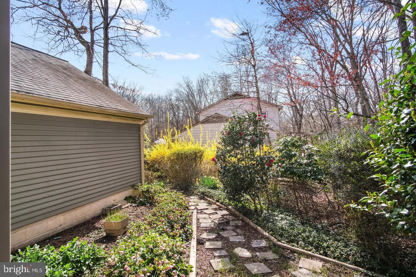 2798 ALTON HOTEL COURT