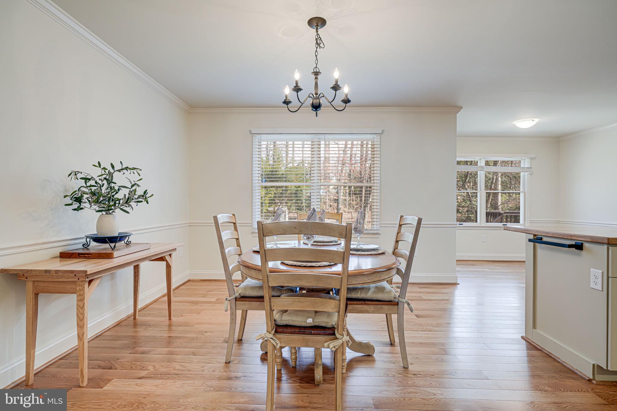 16005 Kenilworth Ct
