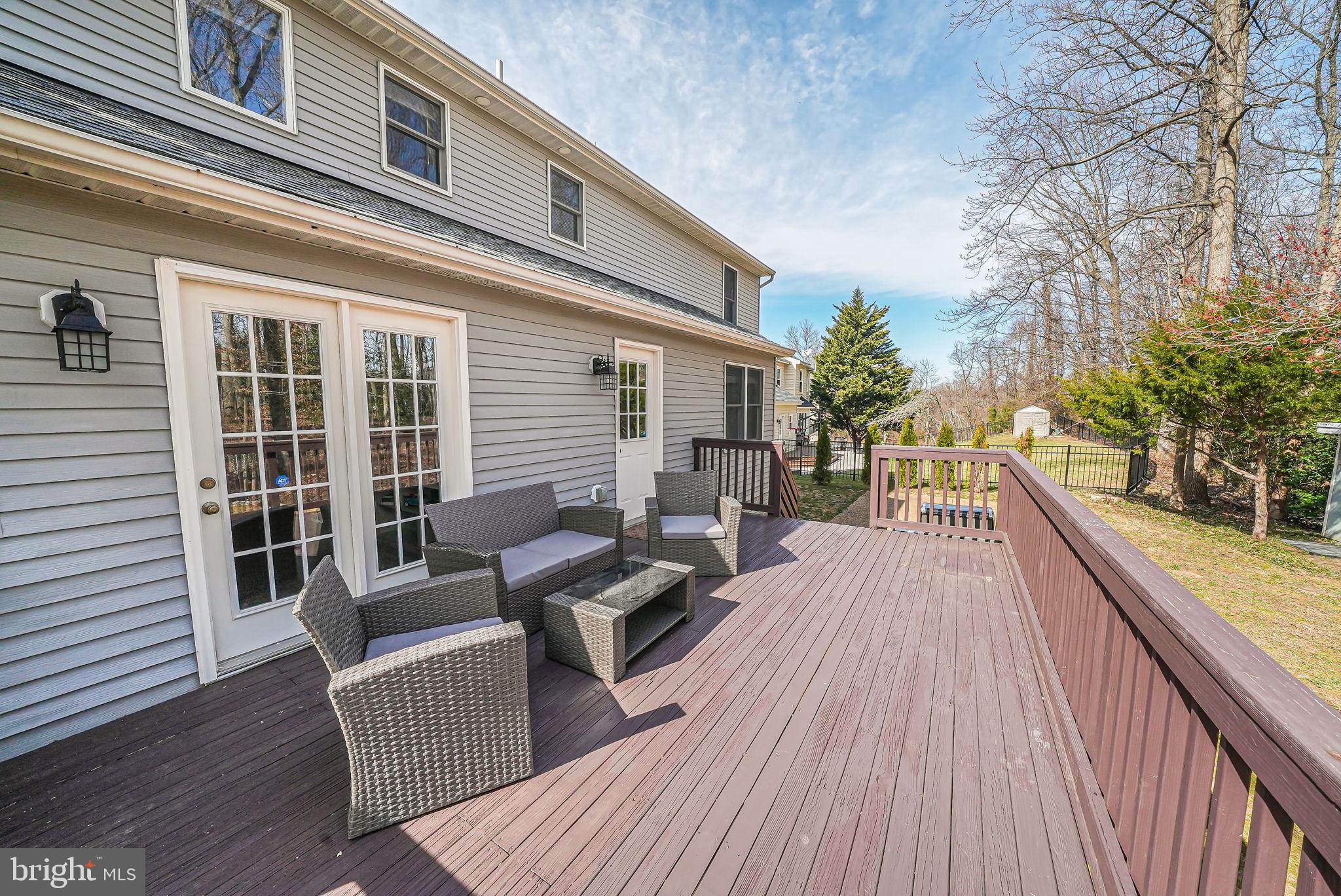 16005 Kenilworth Ct