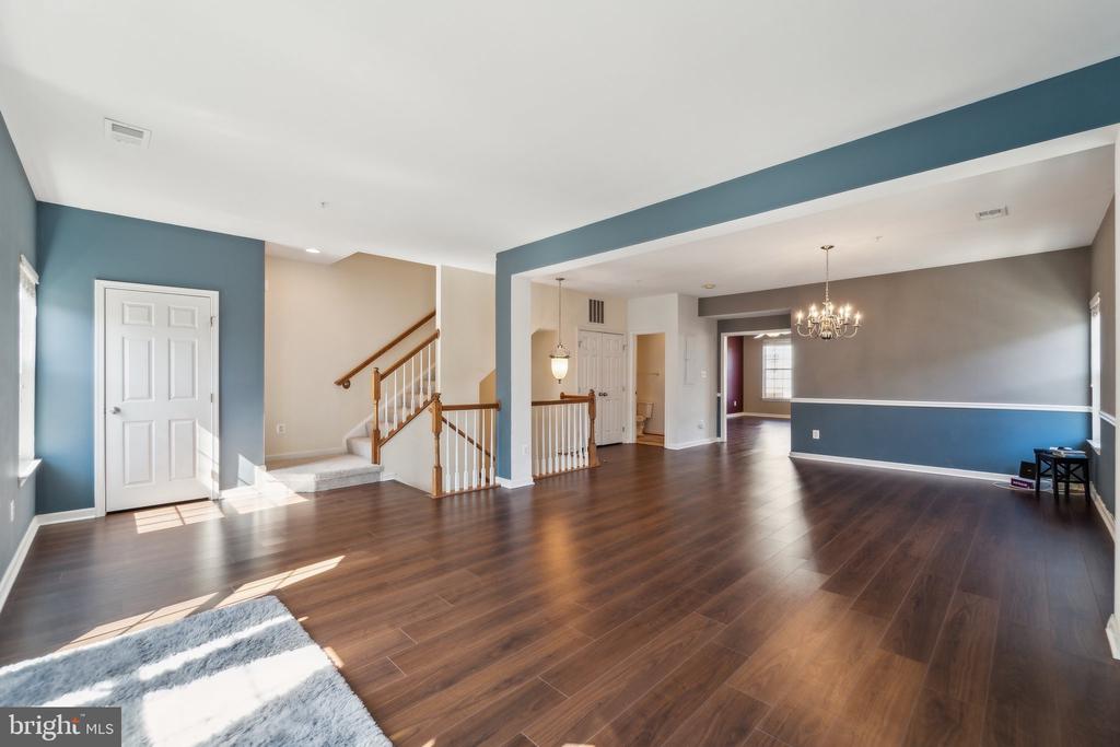 2559 Eastbourne Dr #265