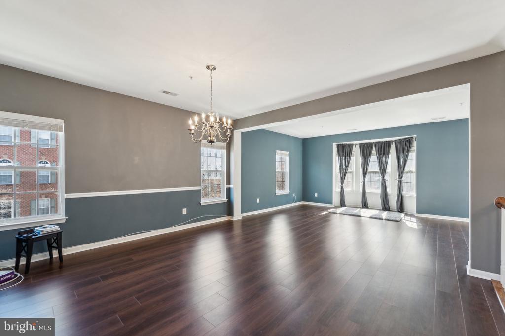 2559 Eastbourne Dr #265