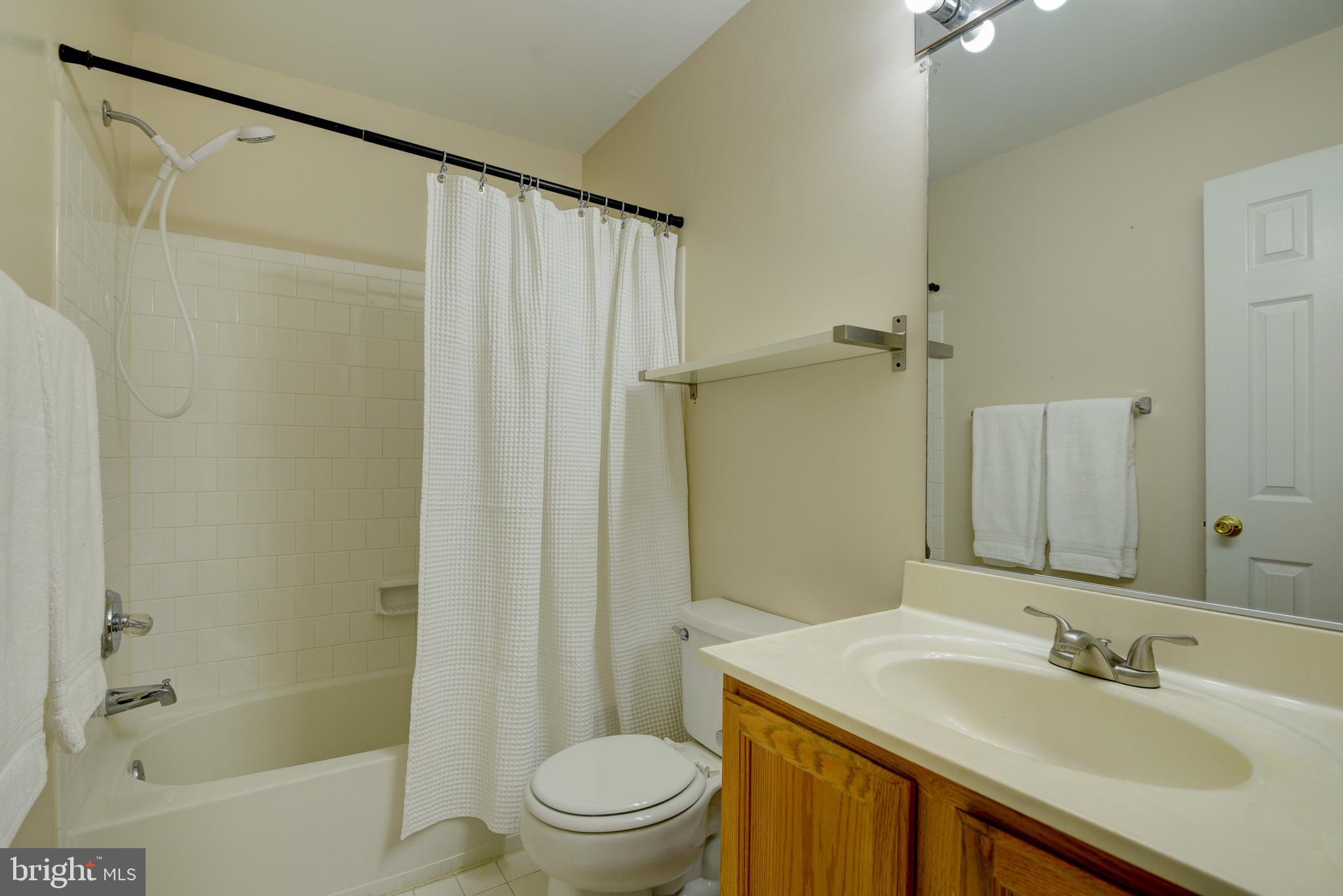 15706 Lansdale Pl