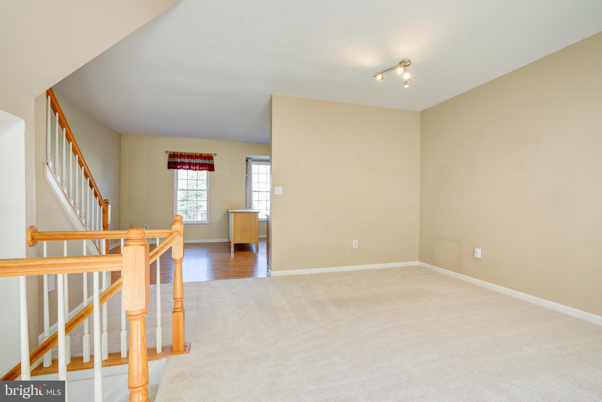 15706 Lansdale Pl