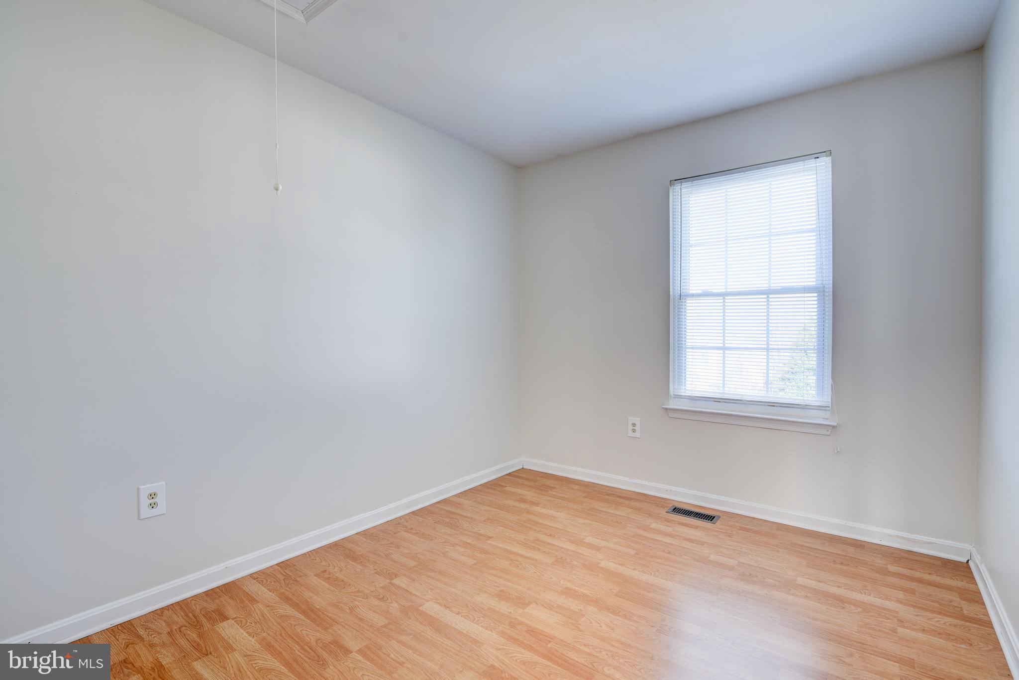 15706 Lansdale Pl