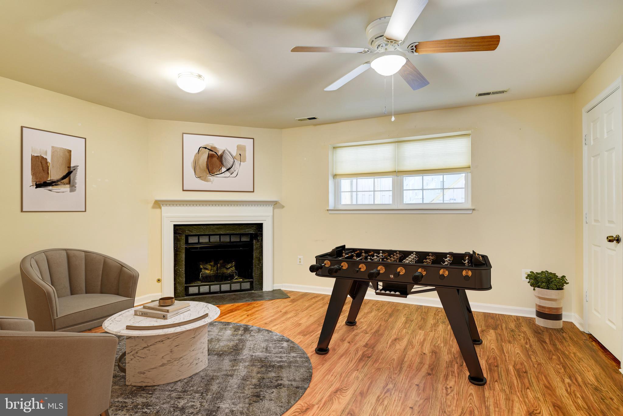 15706 Lansdale Pl