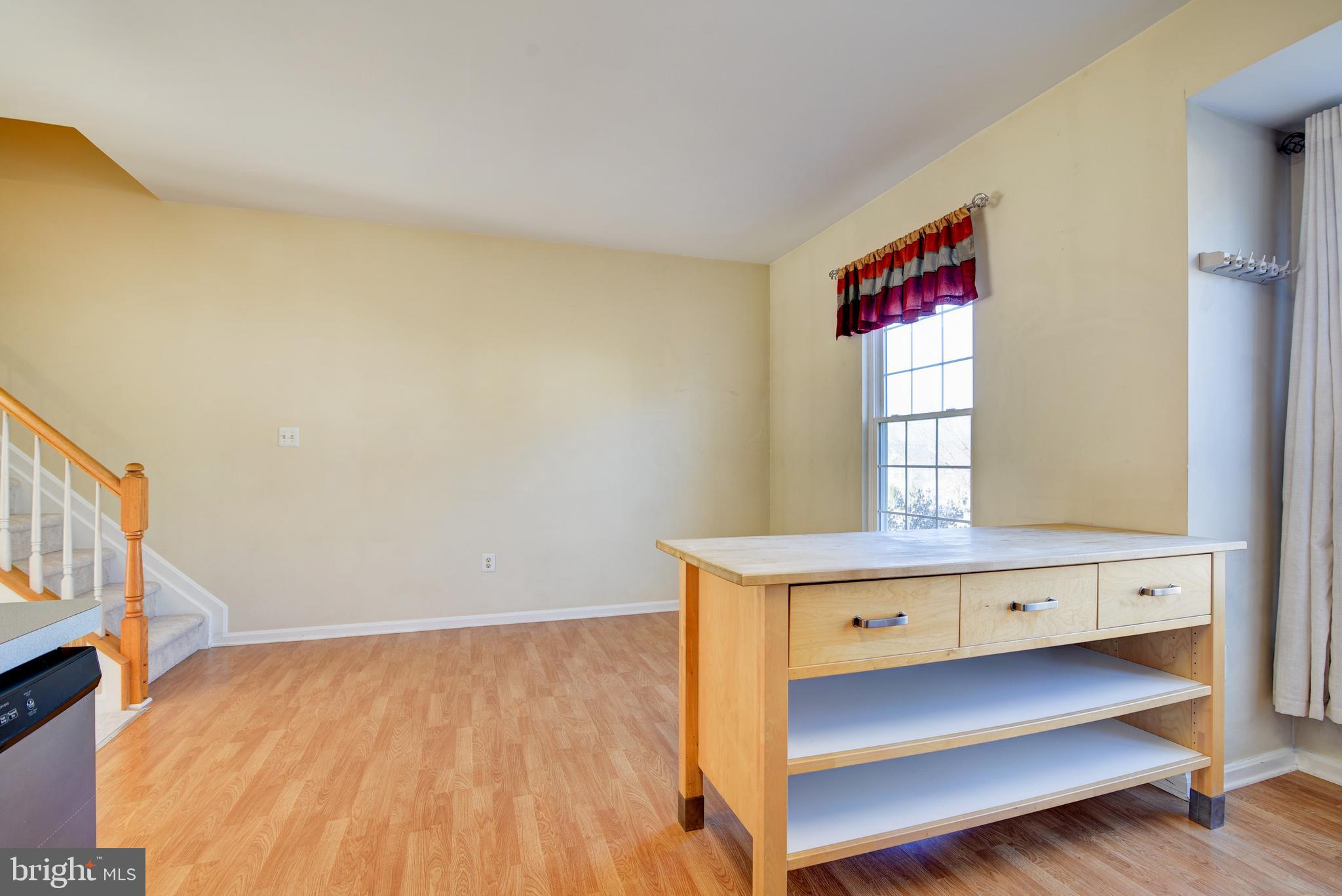 15706 Lansdale Pl