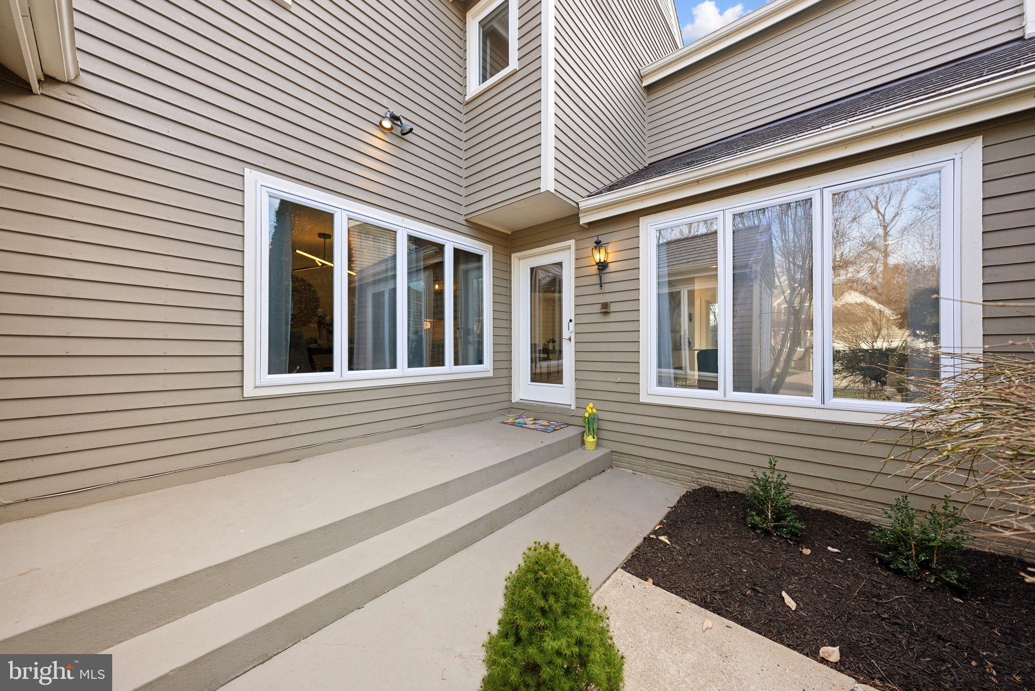 4746 Timber Ridge Dr