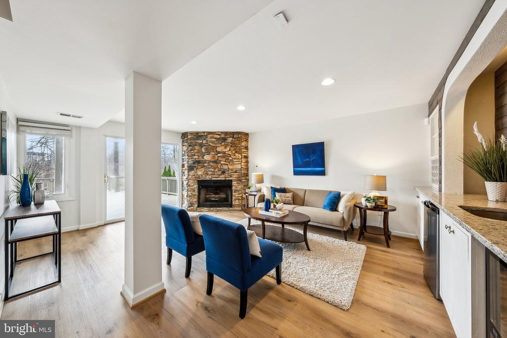 4746 Timber Ridge Dr