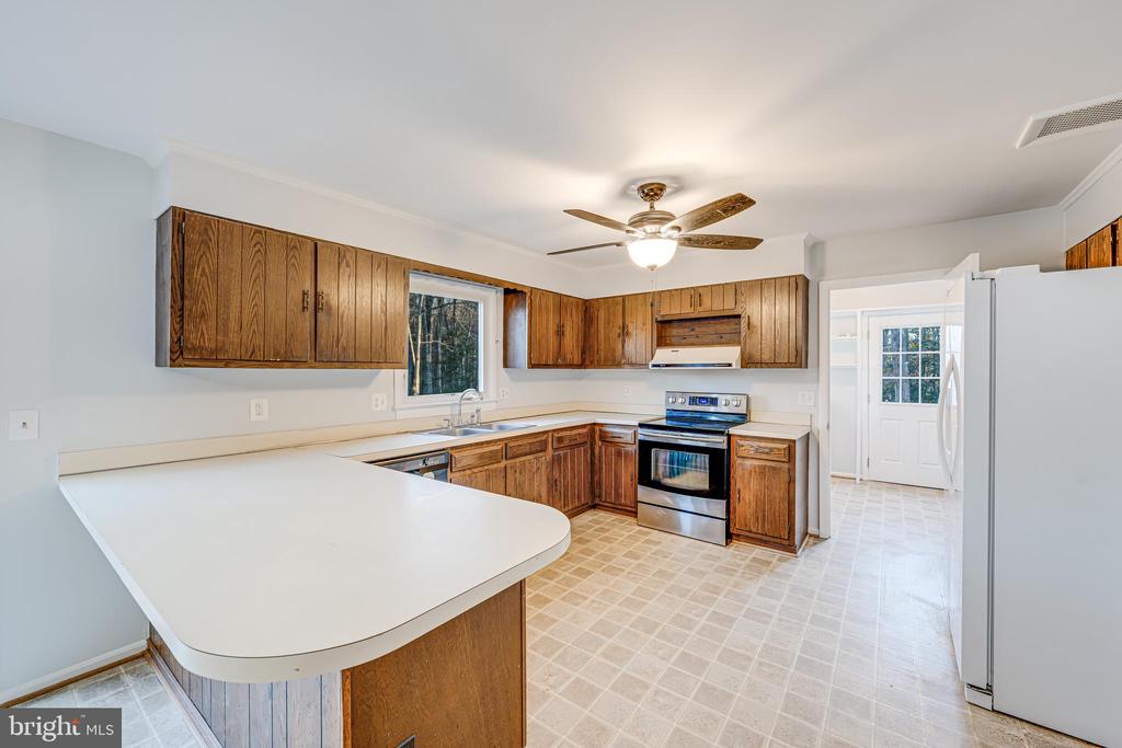 10409 MOUNT VERNON DRIVE