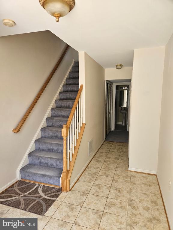 7981 FLAGER CIR