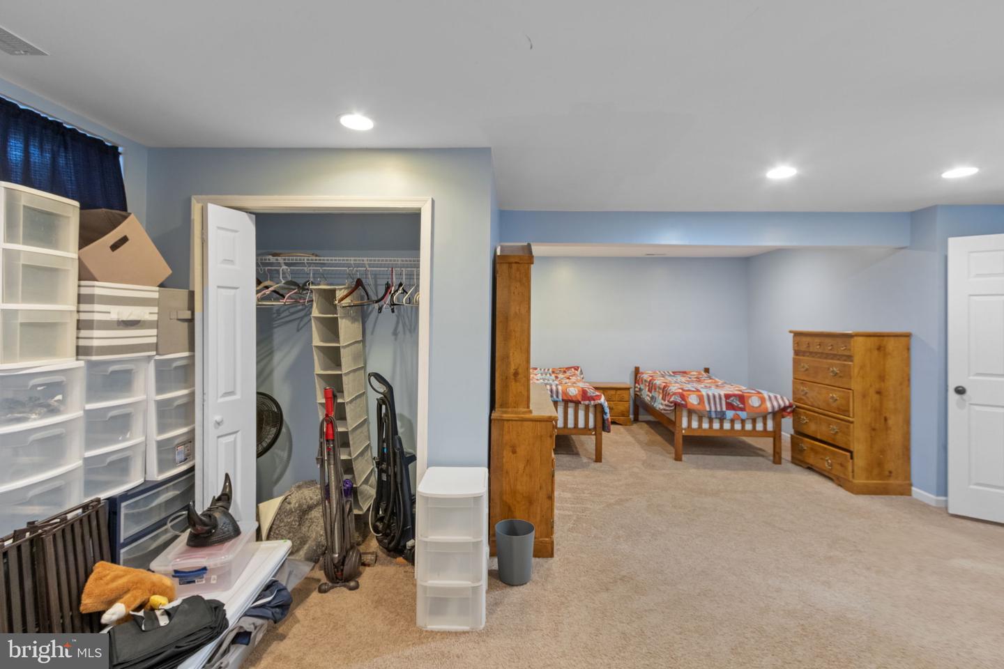 14933 Honey Locust Ct