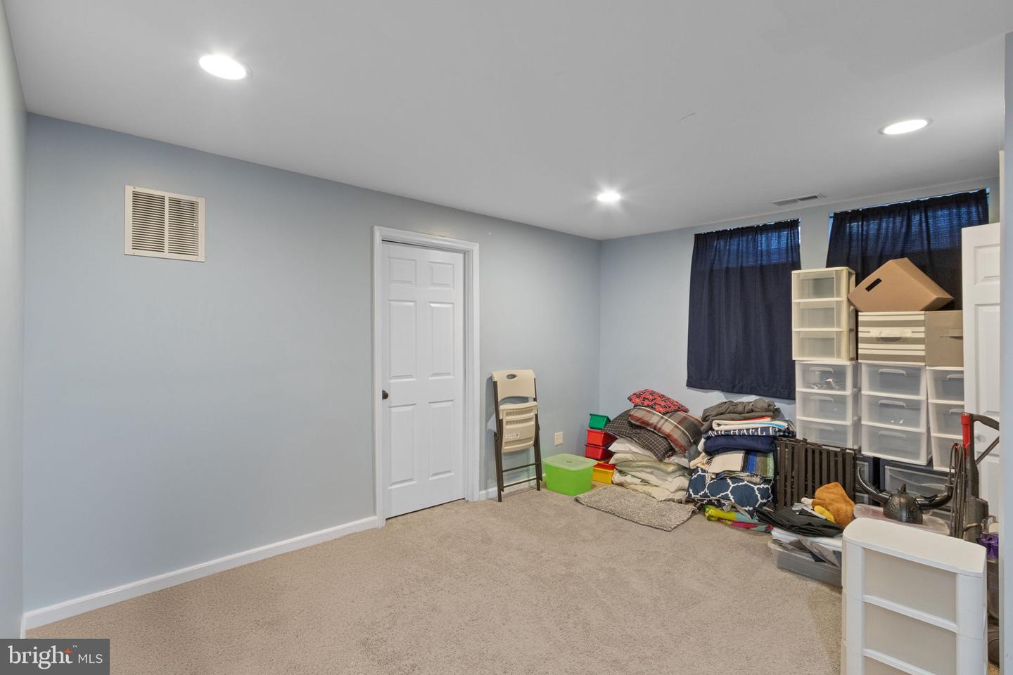 14933 Honey Locust Ct