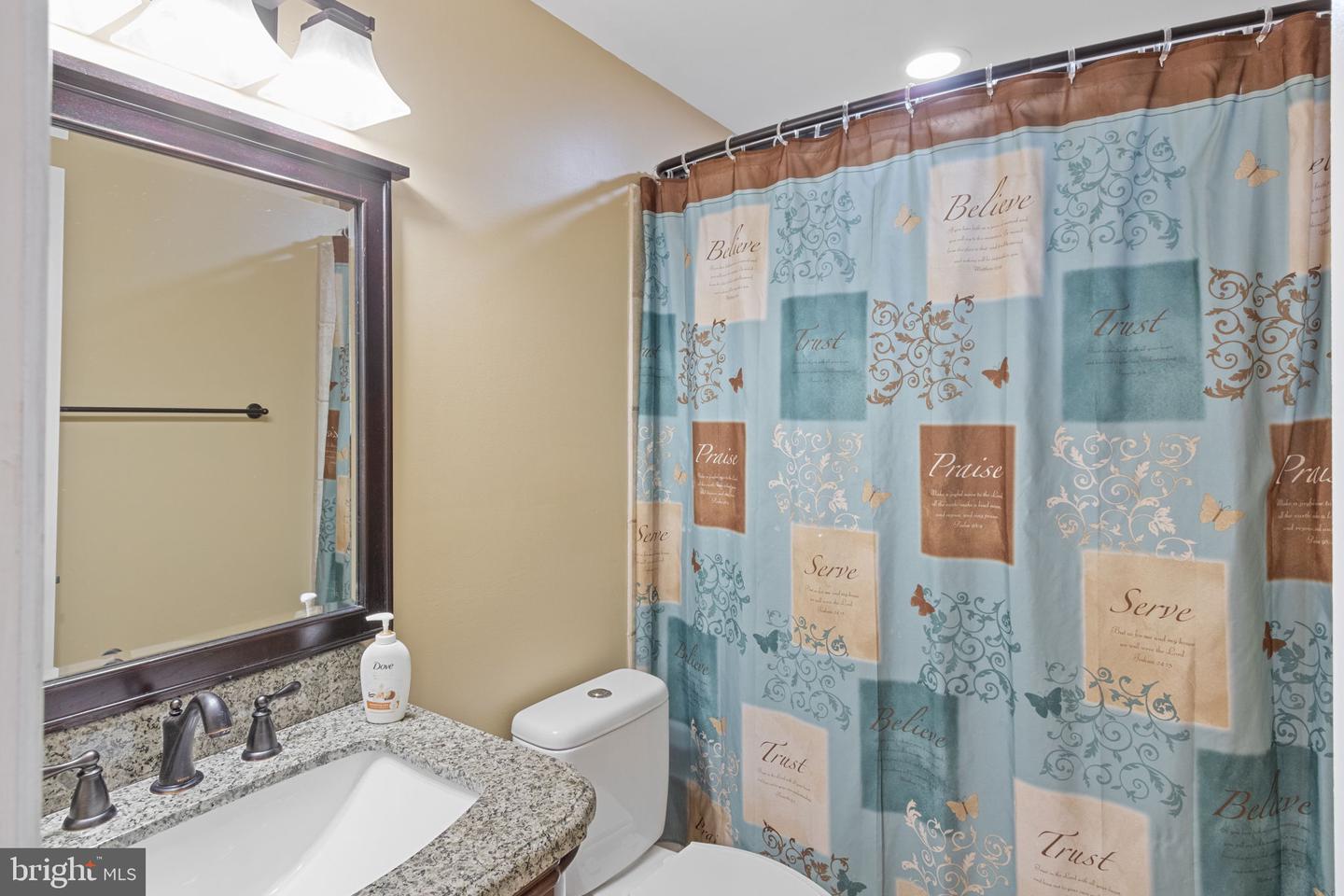 14933 Honey Locust Ct