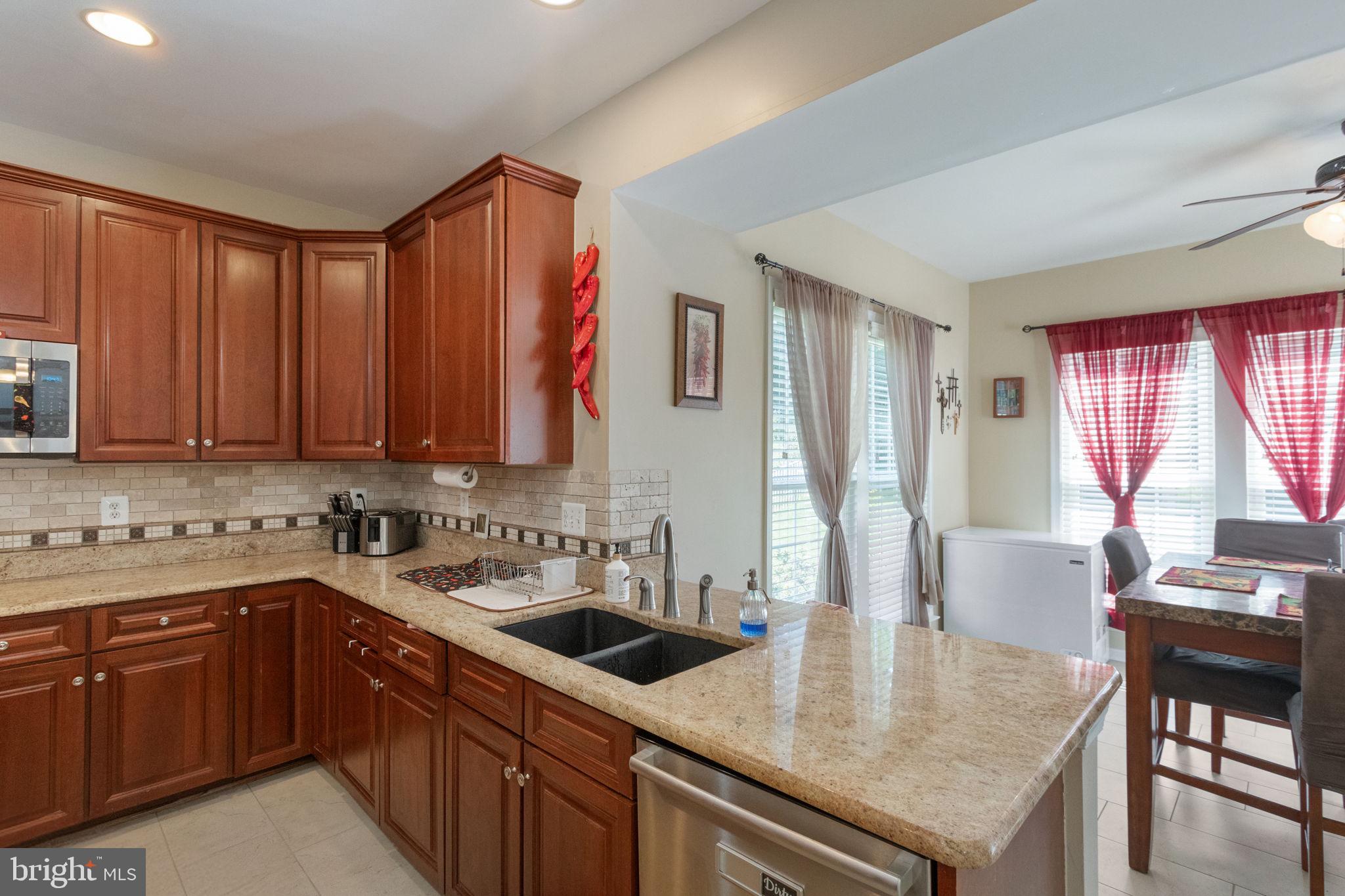 14933 Honey Locust Ct