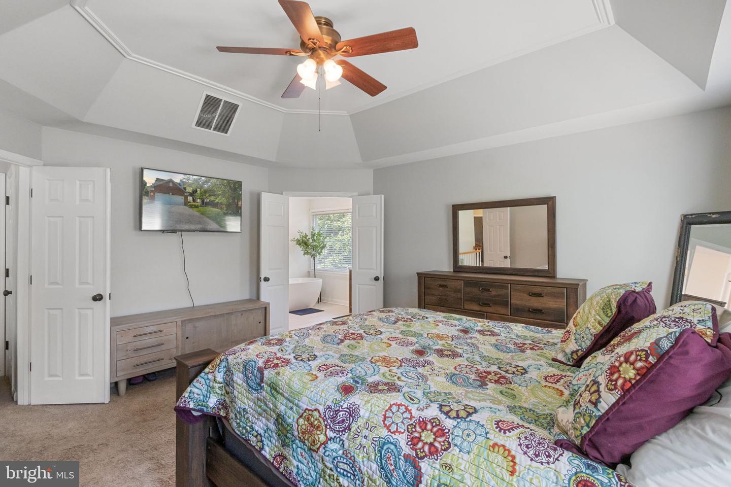 14933 Honey Locust Ct