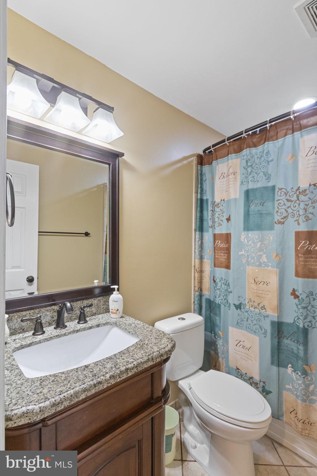 14933 Honey Locust Ct