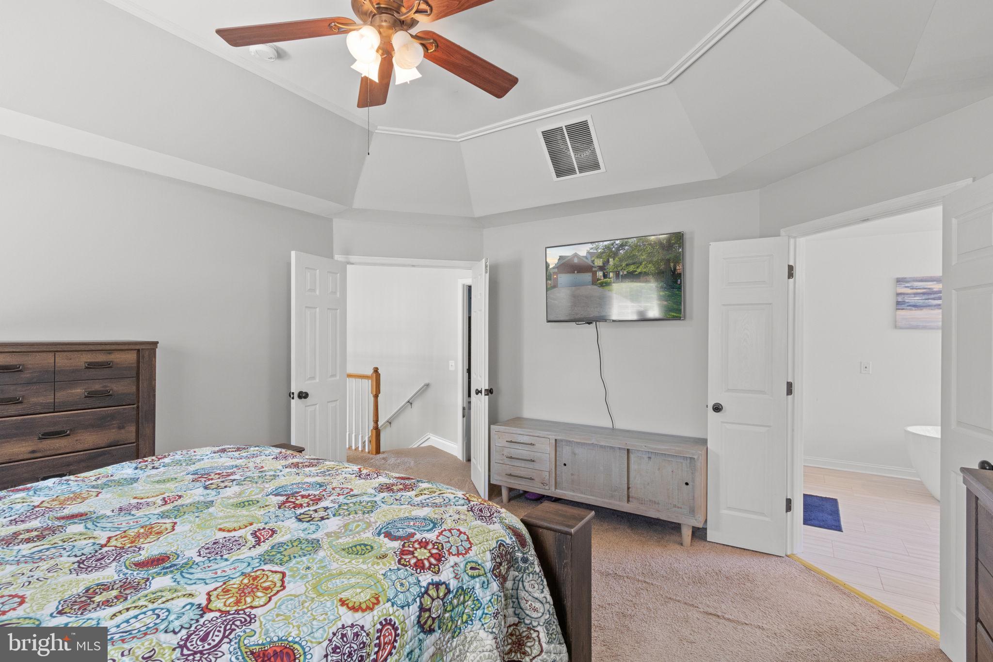 14933 Honey Locust Ct