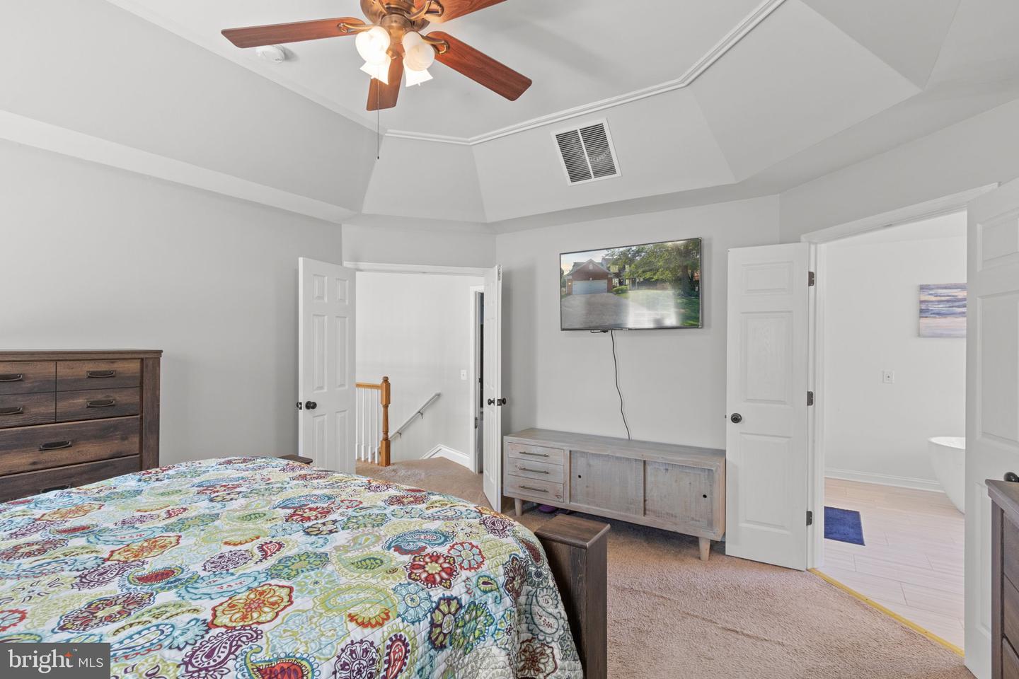 14933 Honey Locust Ct