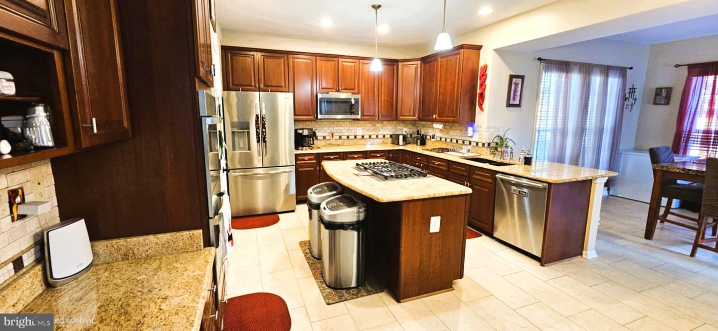 14933 Honey Locust Ct