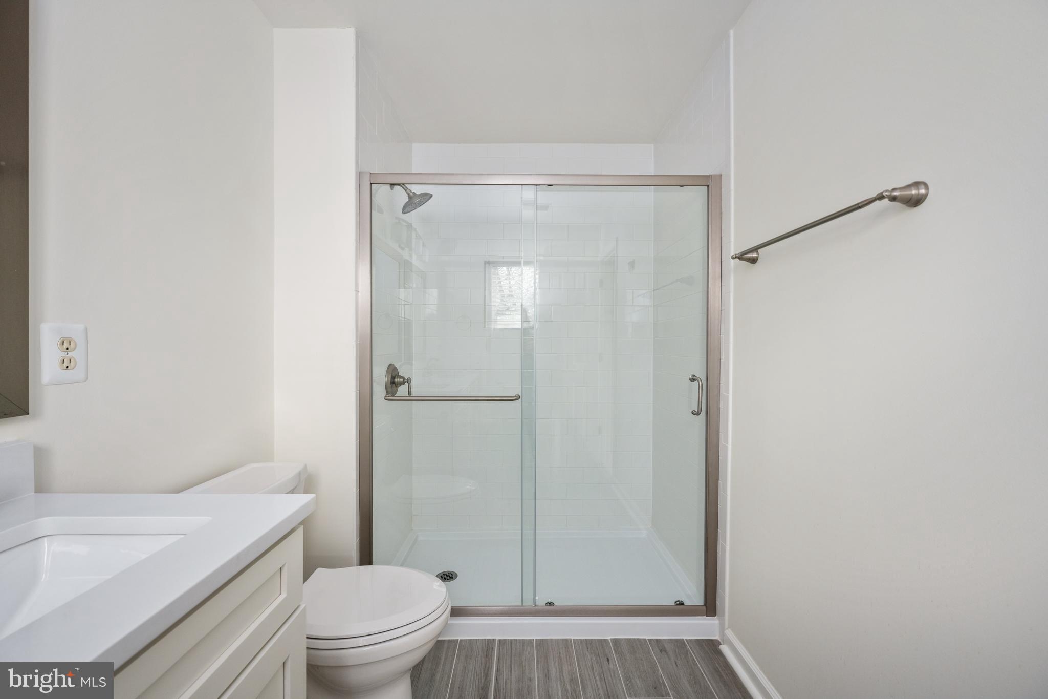9129 Mineola Ct