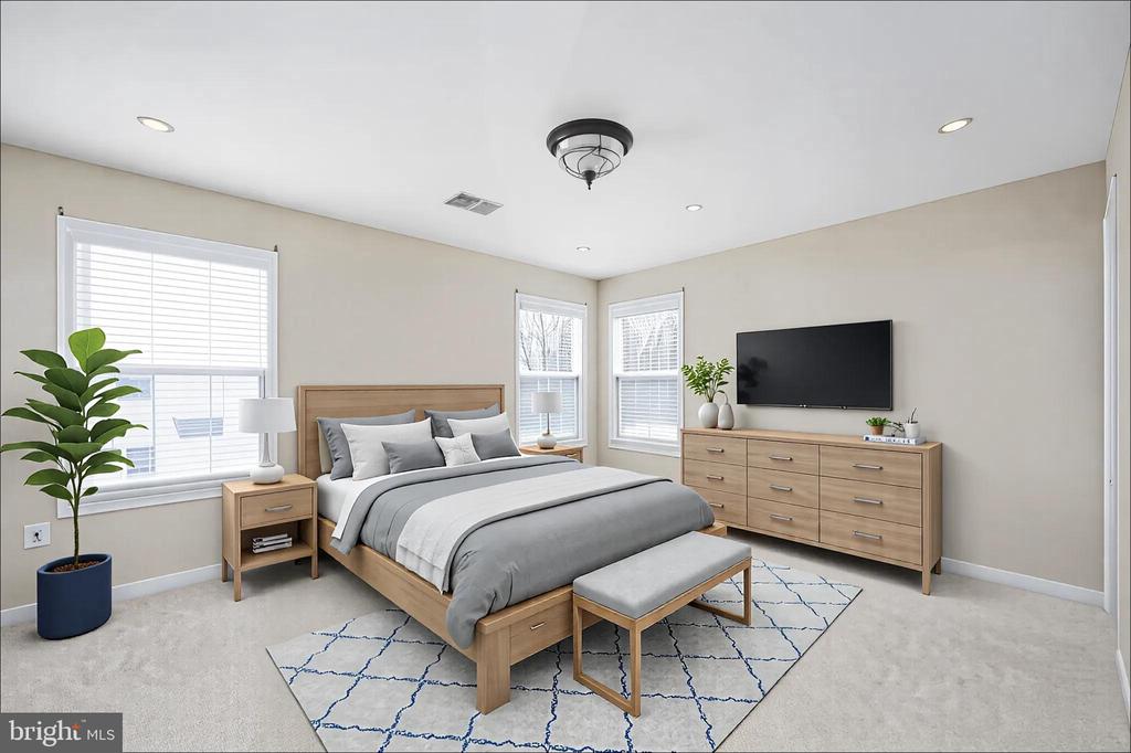 9129 Mineola Ct