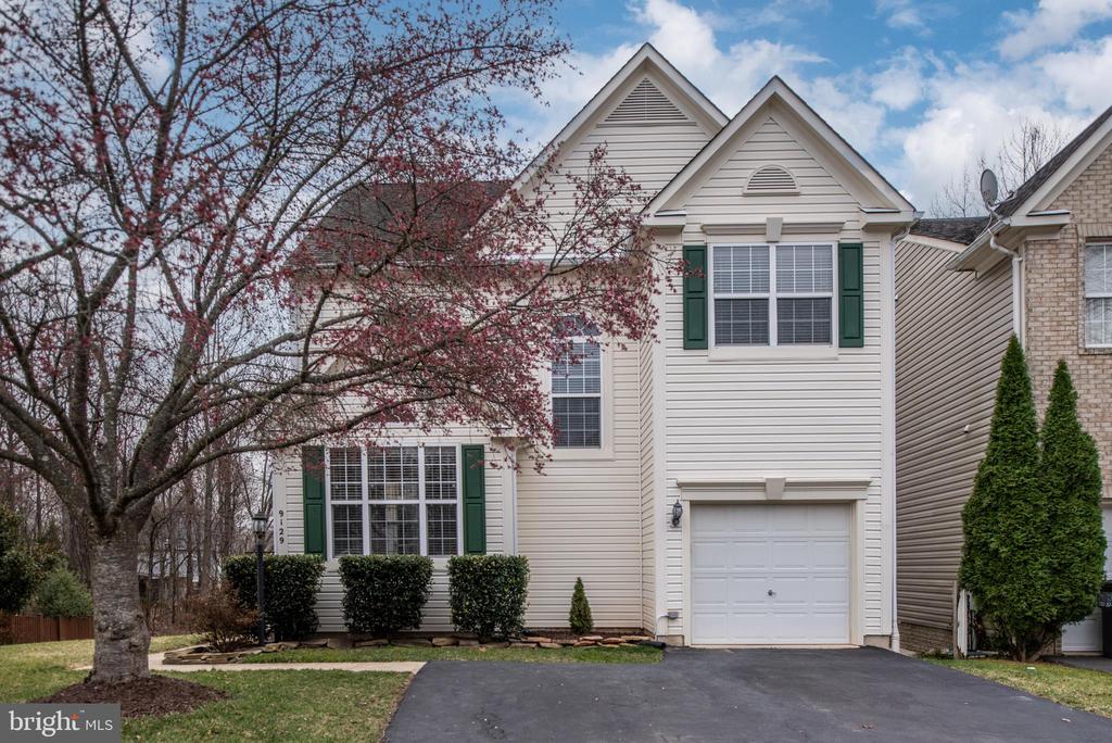 9129 Mineola Ct