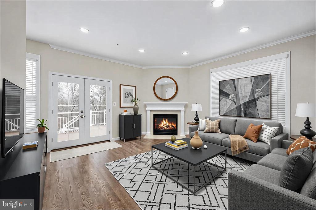 9129 Mineola Ct