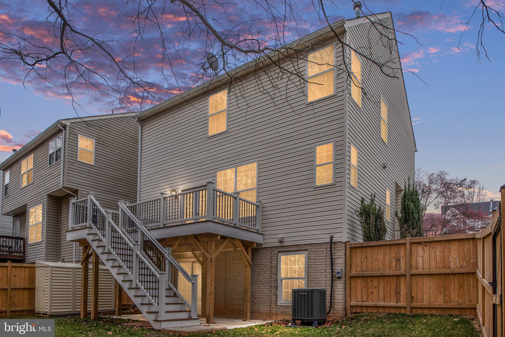 9129 Mineola Ct