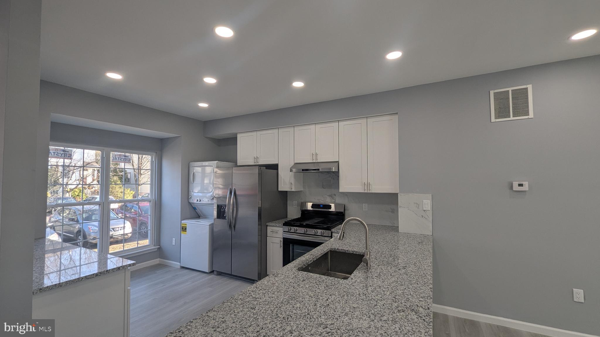 3254 GINA PLACE