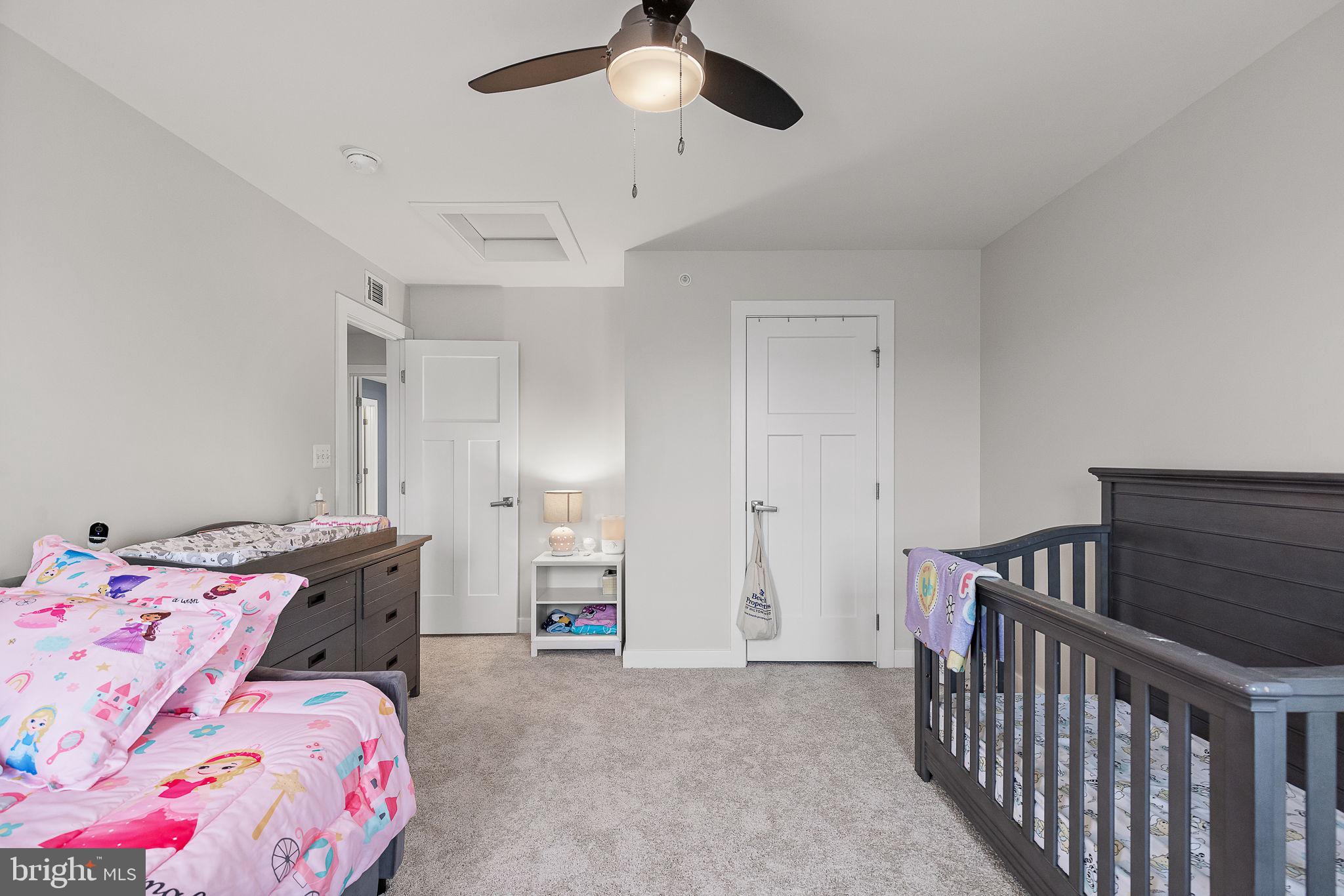 2048 Scarlet Pine Rd