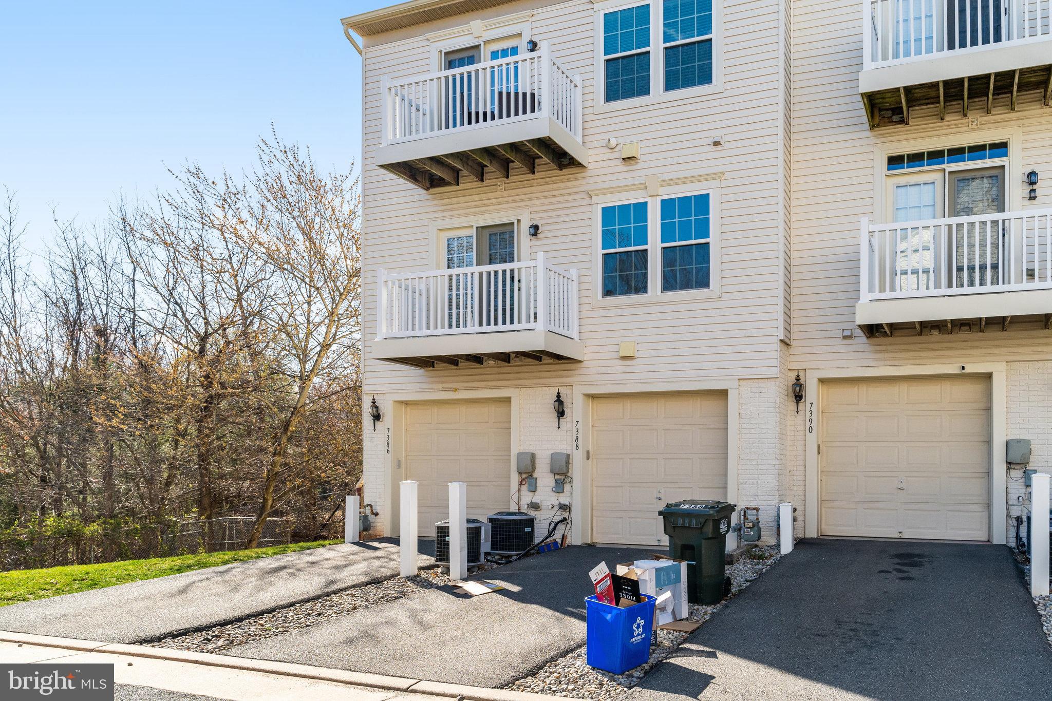 7388 Brunson Cir #5b