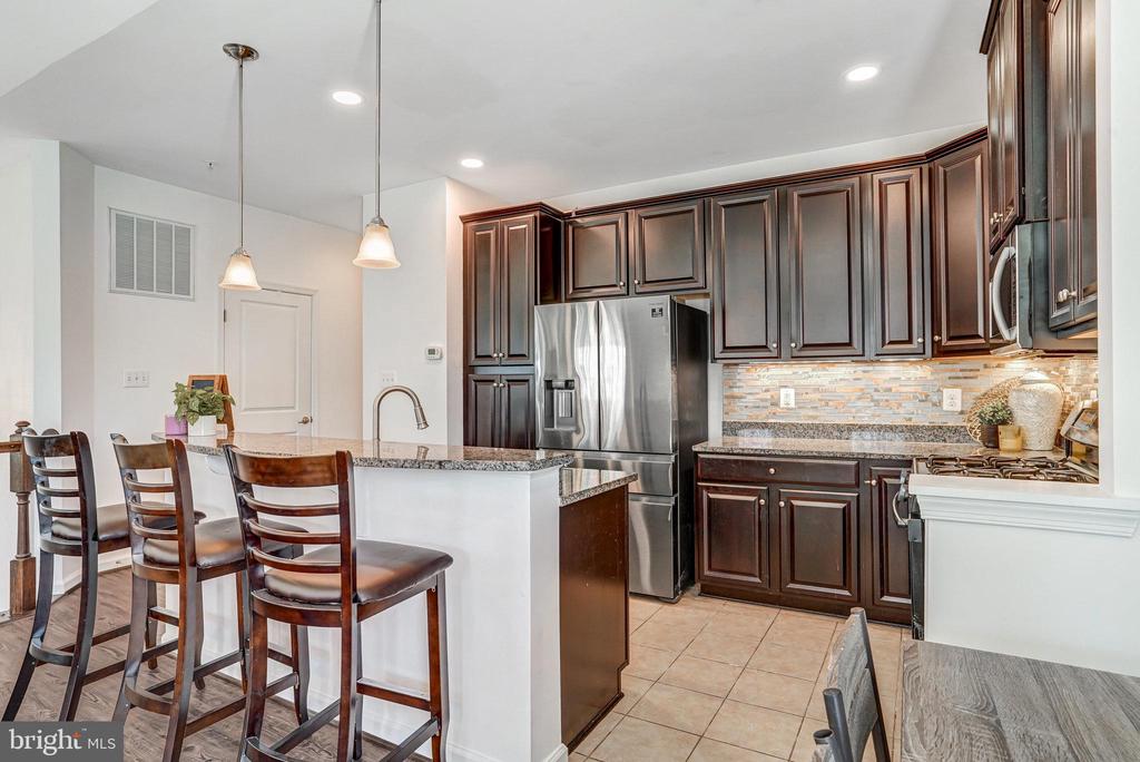 7388 Brunson Cir #5b