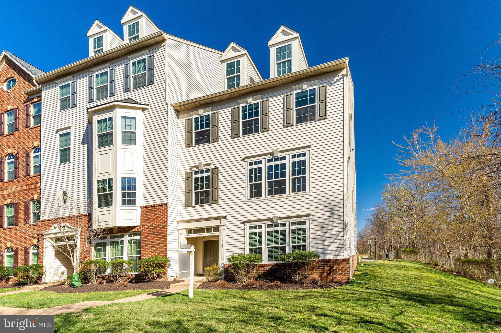 7388 Brunson Cir #5b