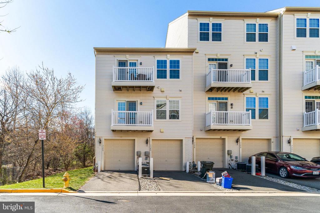 7388 Brunson Cir #5b