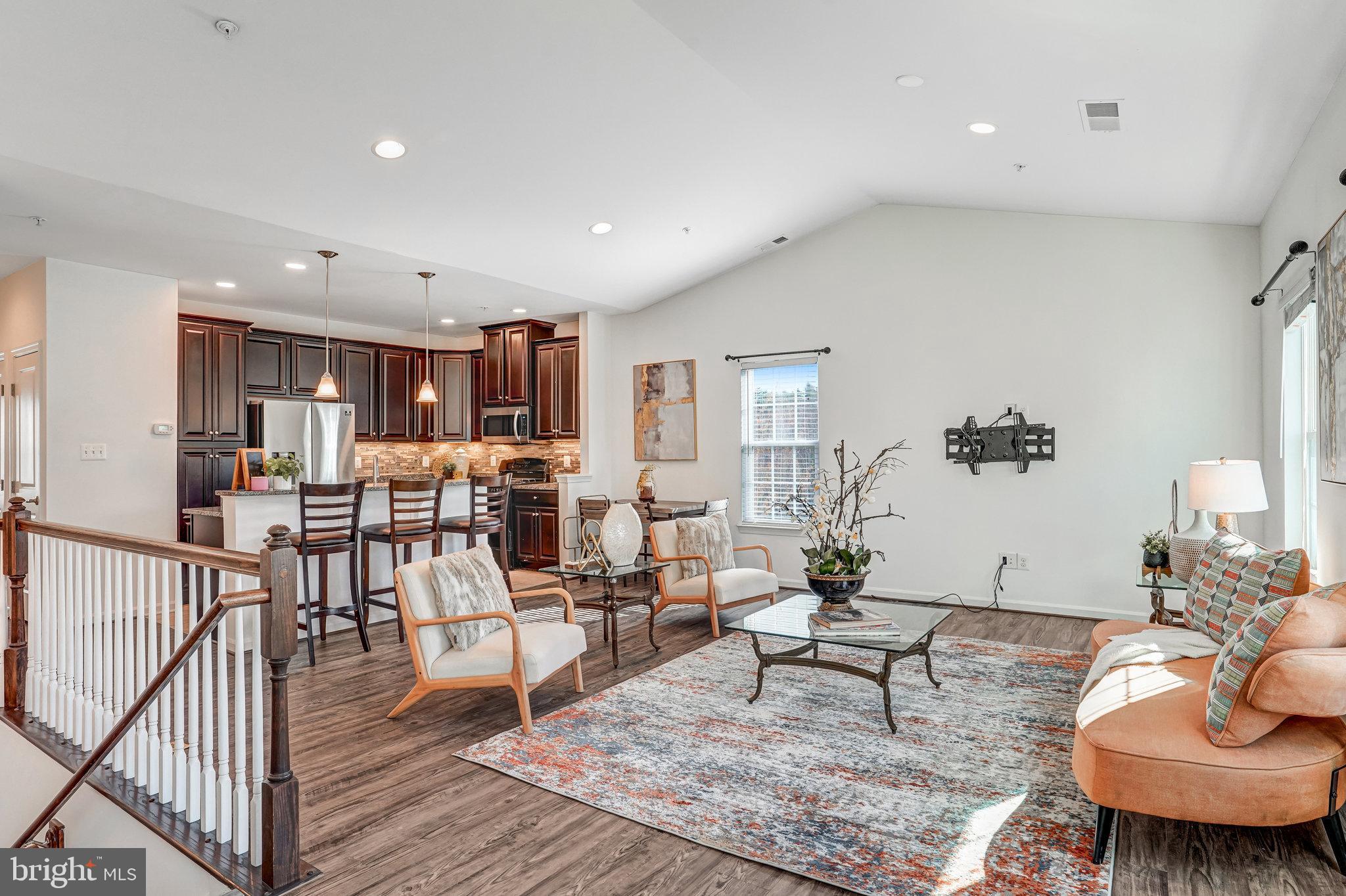 7388 Brunson Cir #5b