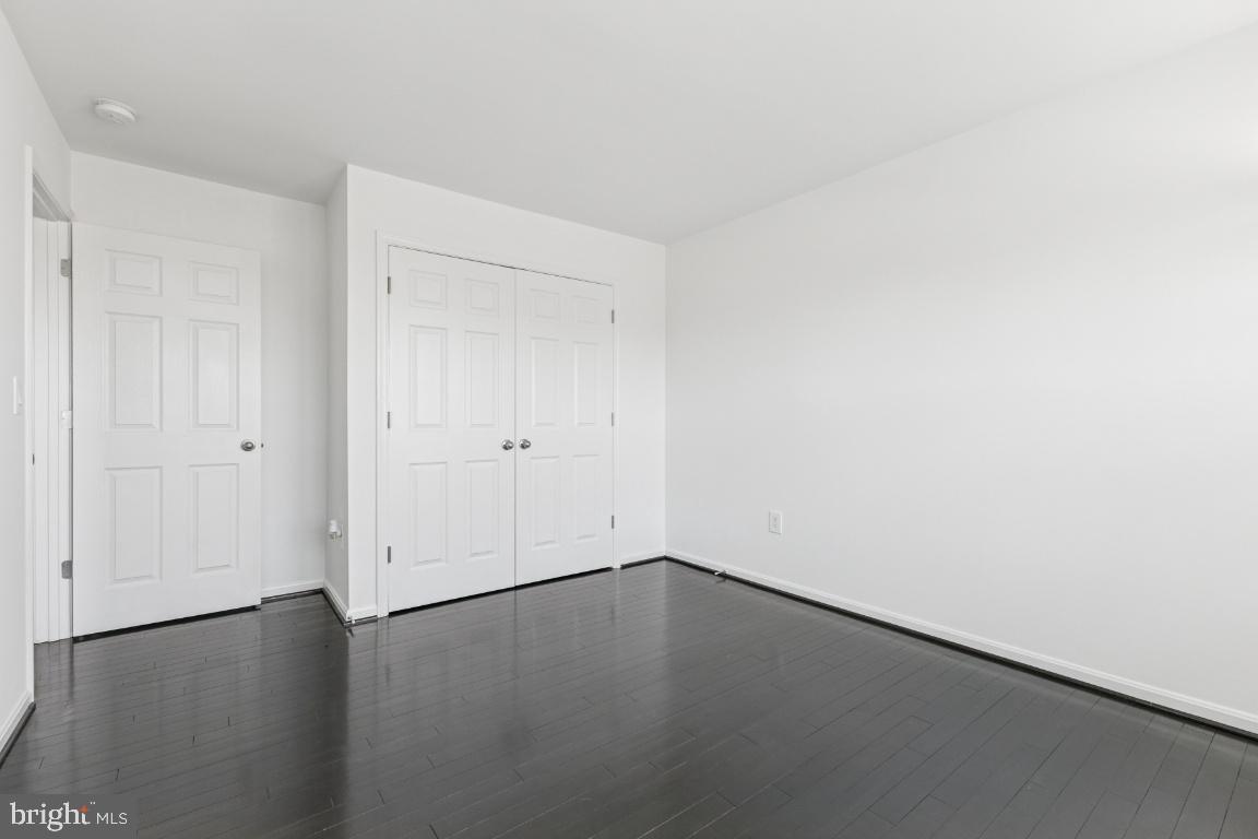 3809 Grafton Ct