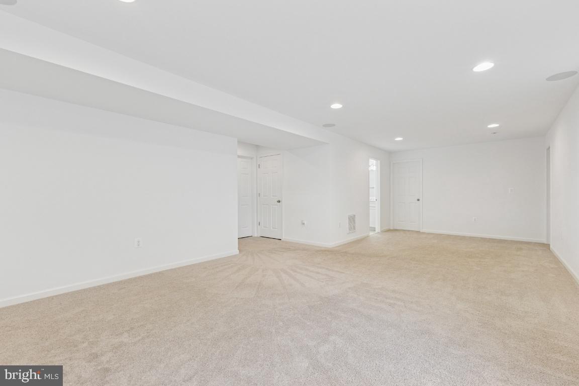 3809 Grafton Ct