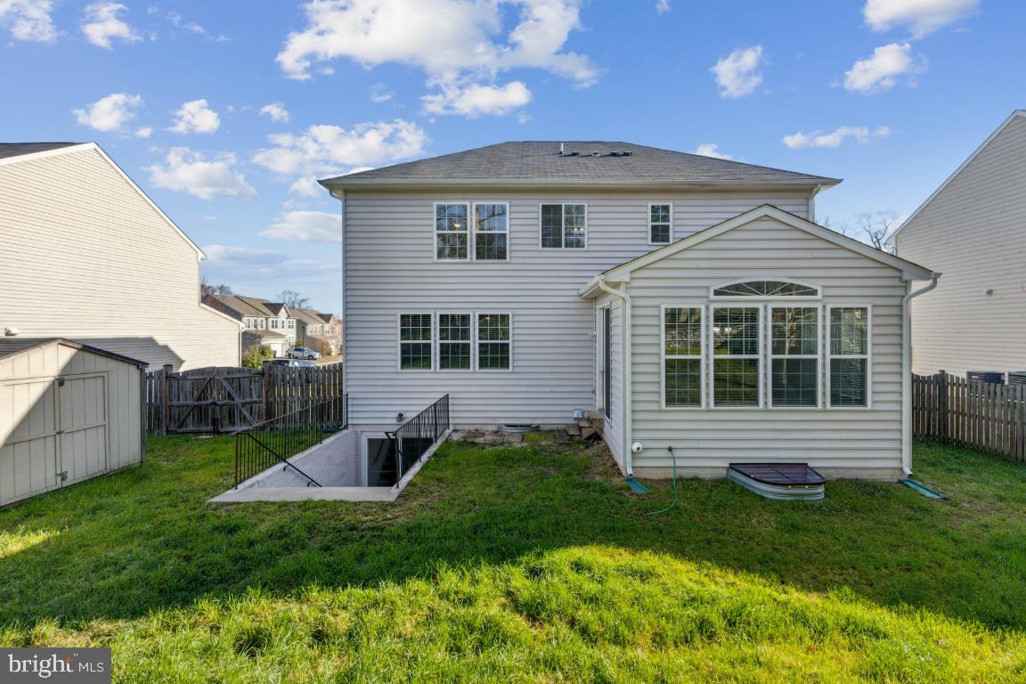 3809 Grafton Ct