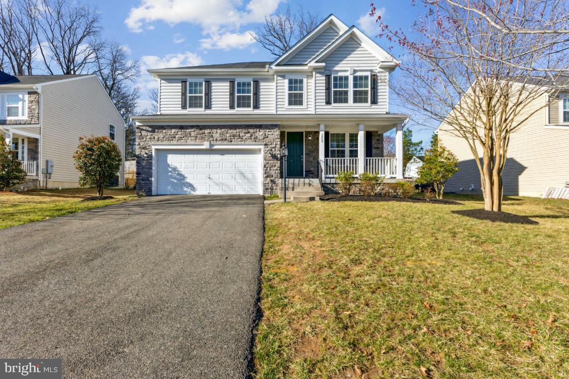 3809 Grafton Ct