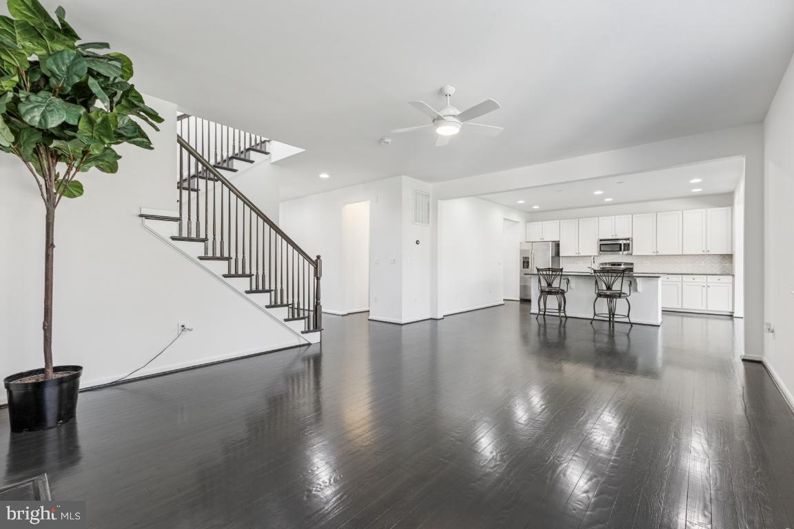 3809 Grafton Ct