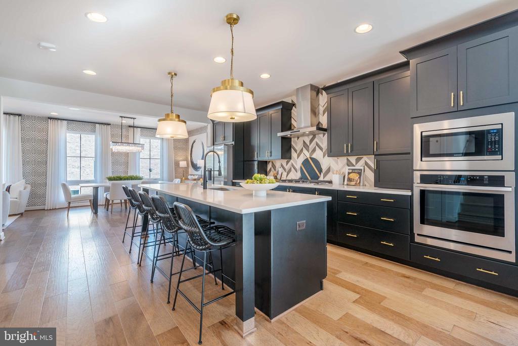 669 Angelfish Way