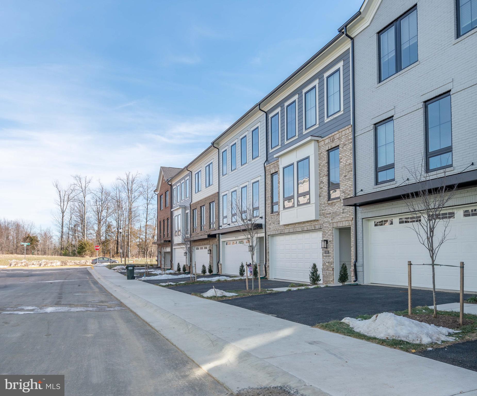 669 Angelfish Way