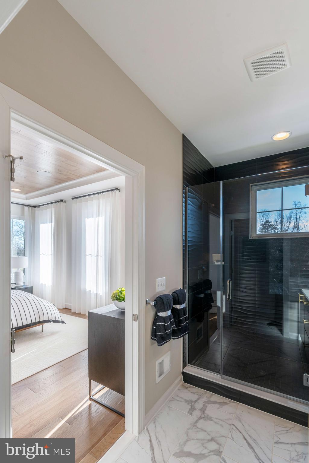 669 Angelfish Way