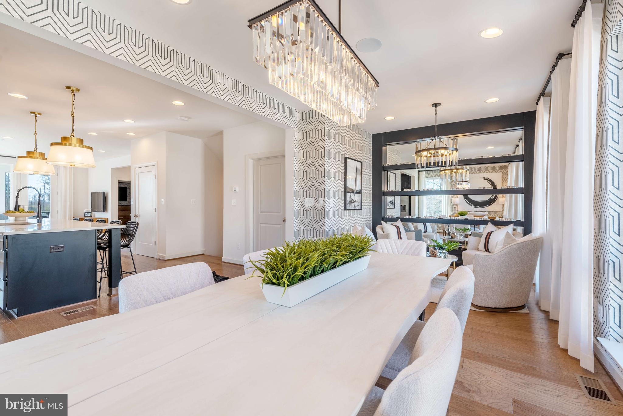 669 Angelfish Way