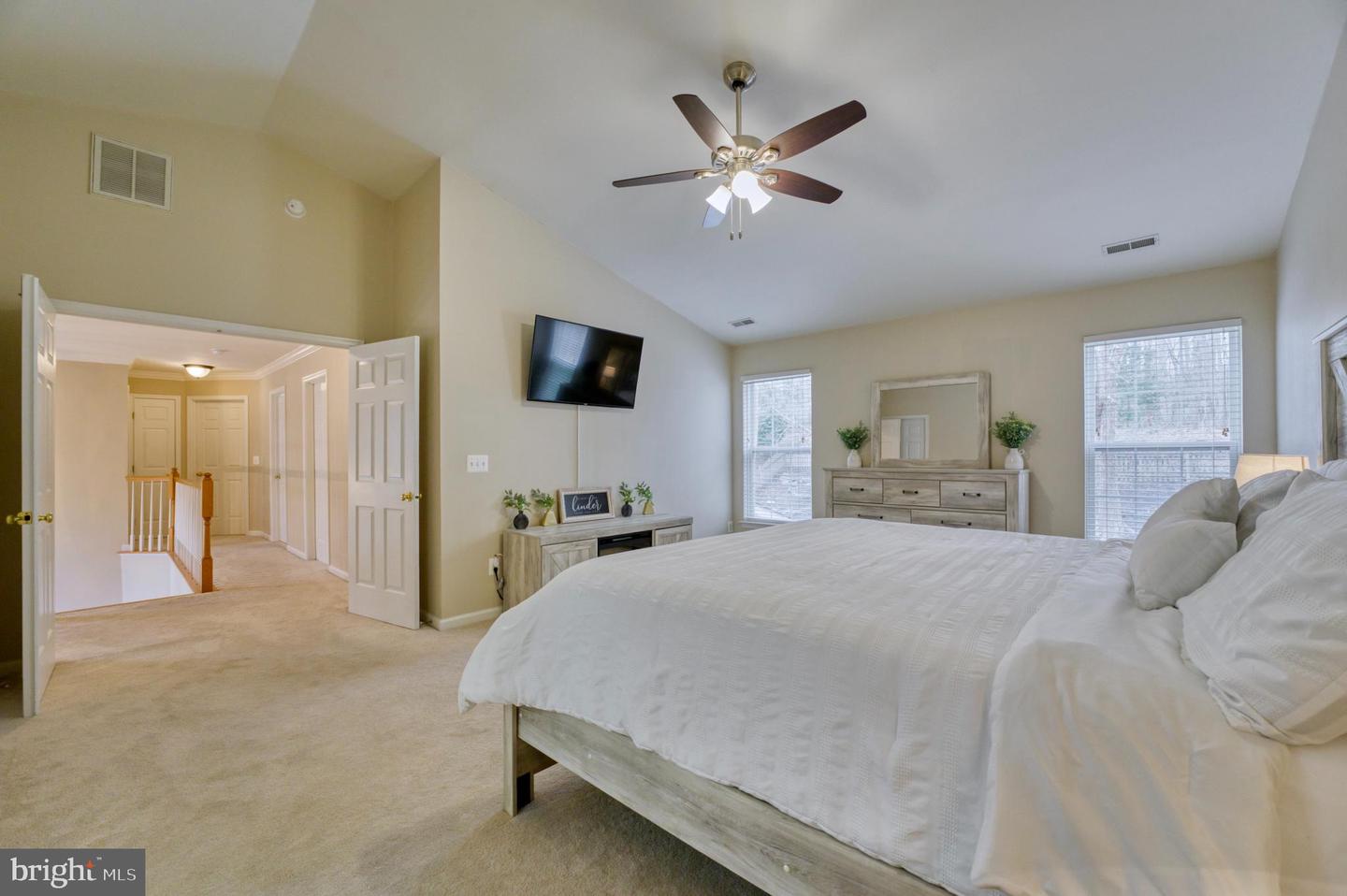 5959 Fincastle Dr